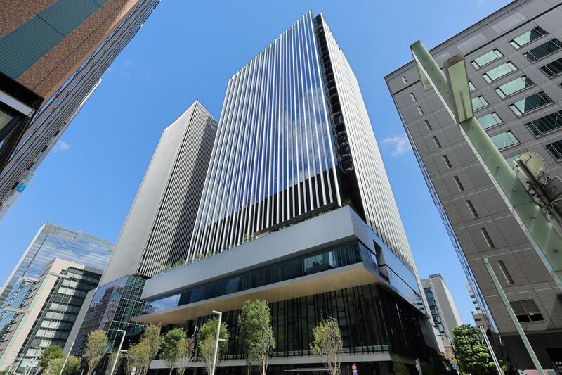 東京駅八重洲中央口より徒歩7分<br>JR在来線、新幹線、東京メトロ4駅21路線の圧倒的な利便性と知名度で、お招きする来場者にとって最高の立地です